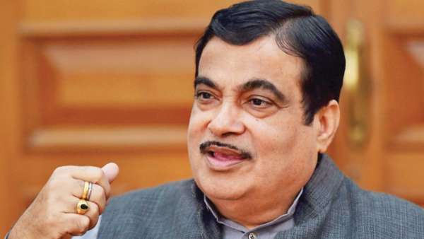 நிதின் கட்கரிக்கு விருந்து நிதின் கட்கரிக்கு விருந்து