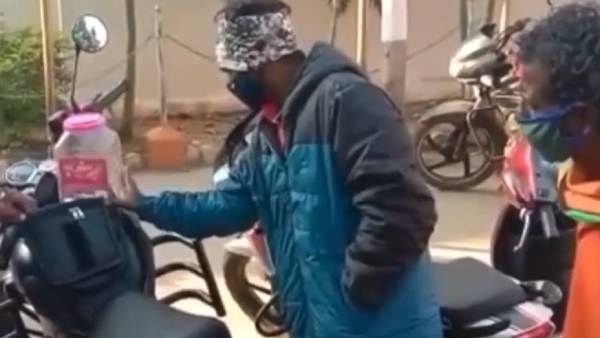 மருத்துவமனையில் சிகிச்சை 