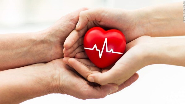  8 உடல் உறுப்புகள் தானம் 