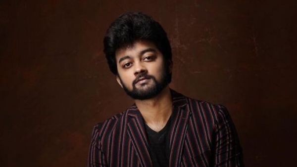 ரசிகர்களை கவர்ந்த கத்தி, காயத்ரி 