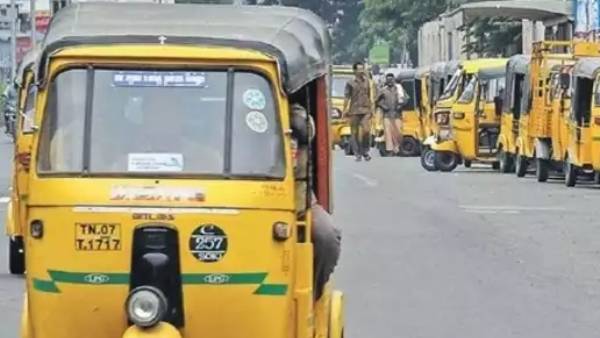 போலீஸ் விசாரணை 