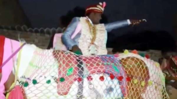 சிரிப்பு