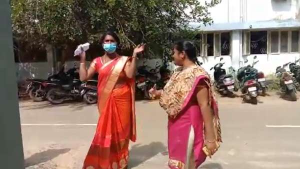 மனு வாங்கவில்லை