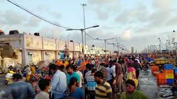 காசிமேடு மீன் சந்தை 