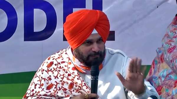 பிரதமருக்கு நடந்த பாதுகாப்பு குளறுபடி 