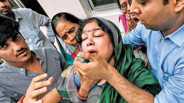 17 வயது சிறுமி 