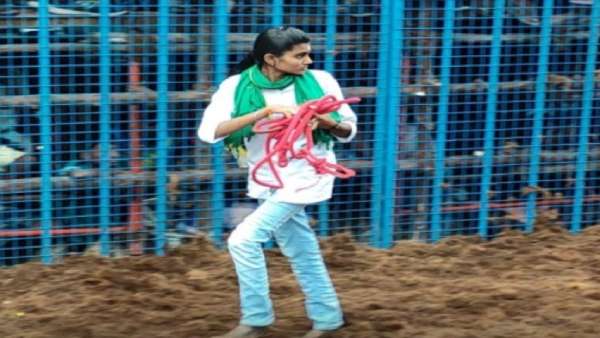 காரணம் என்ன? 