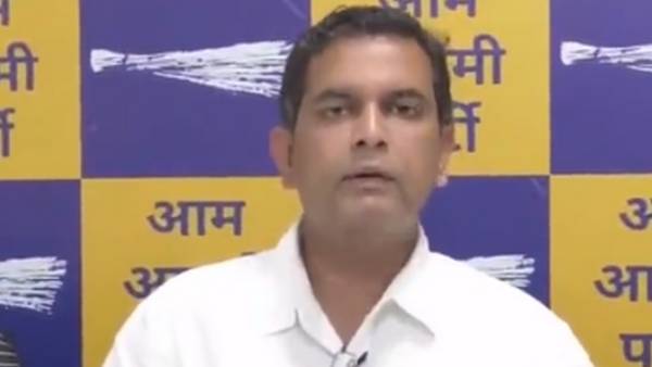 அரசியல் முக்கியத்துவர் 