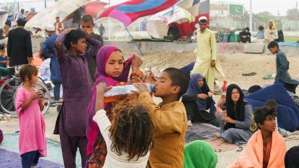 நிதியுதவி