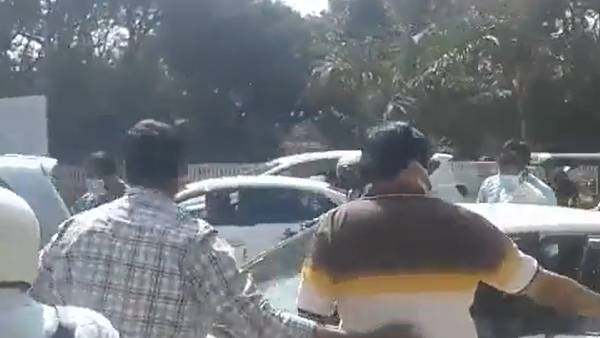 ஜெயலலிதா ஜெயலலிதா