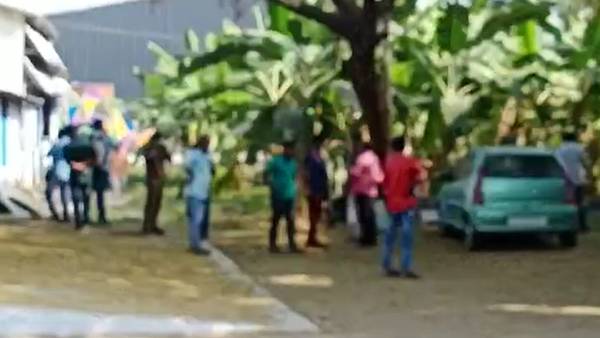 காயமடைந்து சிகிச்சை காயமடைந்து சிகிச்சை