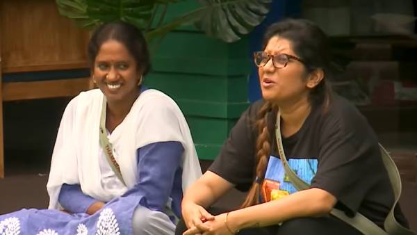 கருத்து போட்டி போடும் ரசிகர்கள்