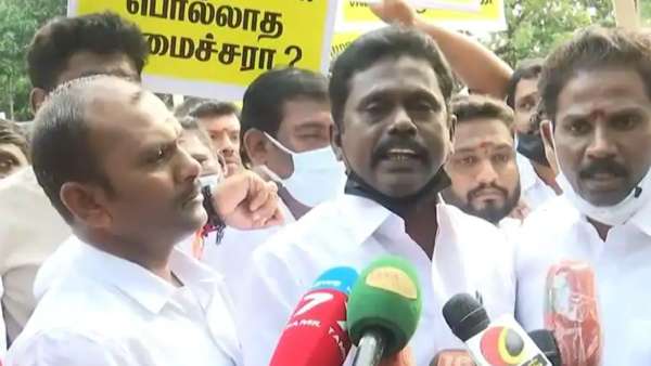 பார் உரிமையாளர்கள் போராட்டம் 