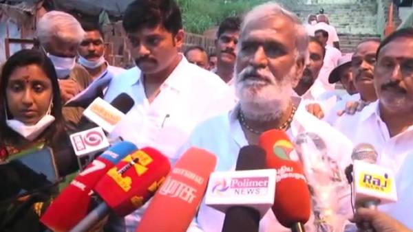 நகைகள் உருக்கும் பணி