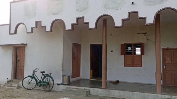 போலீஸில் புகார் போலீஸில் புகார்