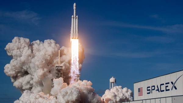  ஸ்பேஸ் எக்ஸ்