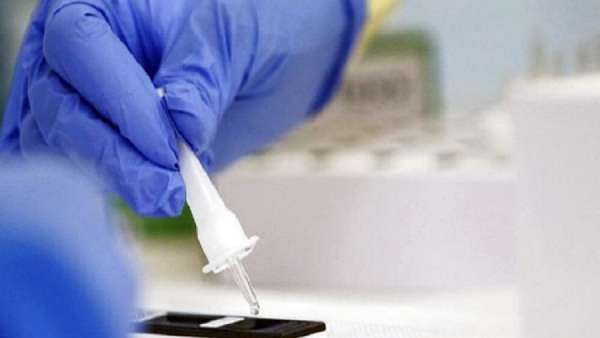 4 மாதிரிகள் 