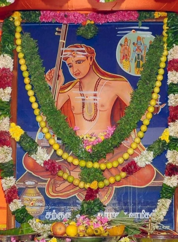 தியாகராஜருக்கு சிறப்பு அபிஷேகங்கள் 