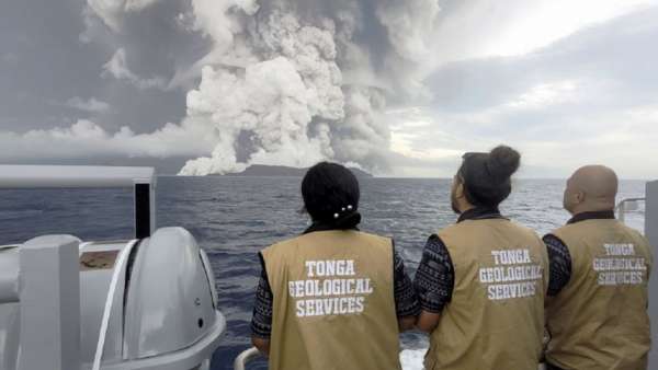 எரிமலை வெடிப்பின் தாக்கம் எரிமலை வெடிப்பின் தாக்கம்