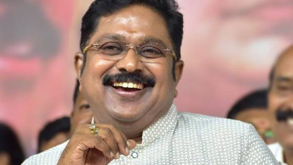  பொதுப் போக்குவரத்து அனுமதியில்லை 