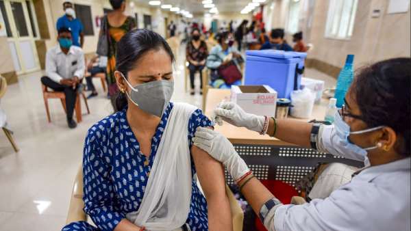  வேக்சின் பணிகள்