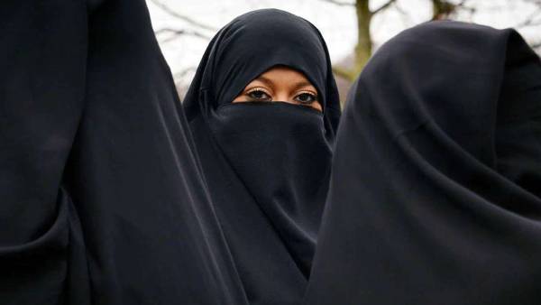 துரிதமான நடவடிக்கை துரிதமான நடவடிக்கை