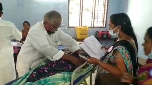 ஜனநாயகக் கடமையாற்றிய வாக்காளர்கள் 