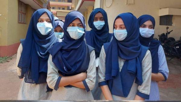  கல்லூரி 