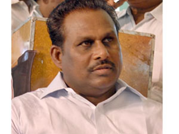 இரண்டு அமைச்சர்கள் 