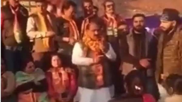 சர்ச்சைப் பேச்சு 