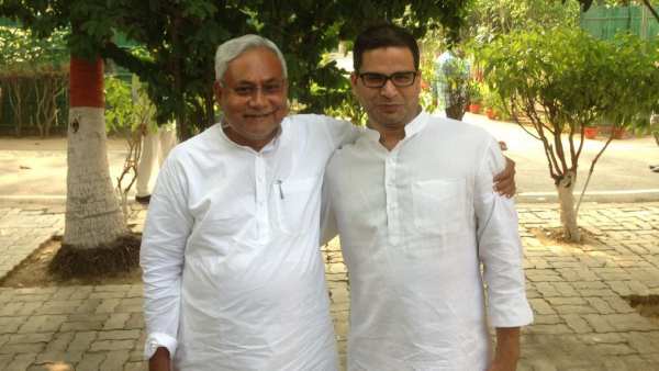  பீகாரில் தொடரும் போராட்டம் 