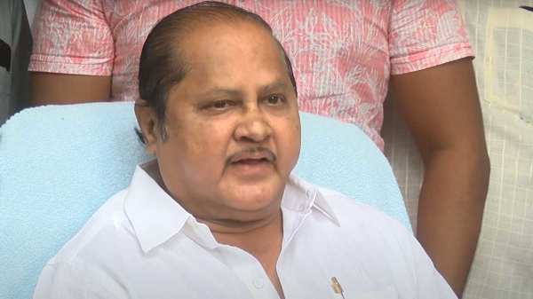 திமுகவிலிருந்து விலகி 