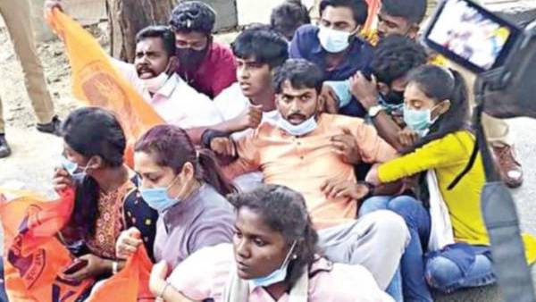 பரபரப்பு