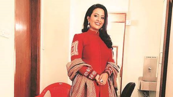 முன்னாள் முதல்வரின் மனைவி 