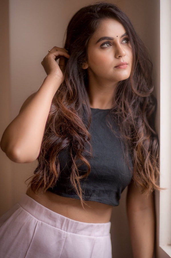 அழகான வில்லி