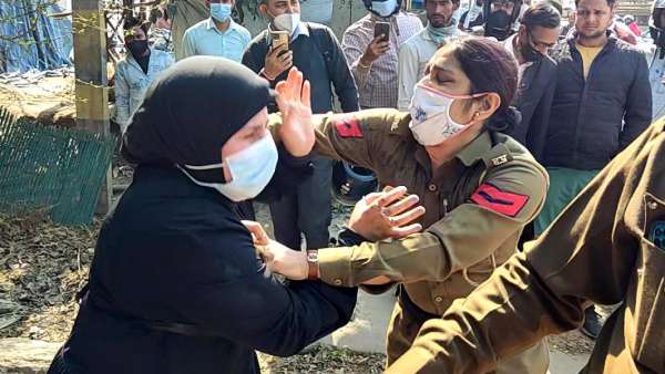 டிரைவர்