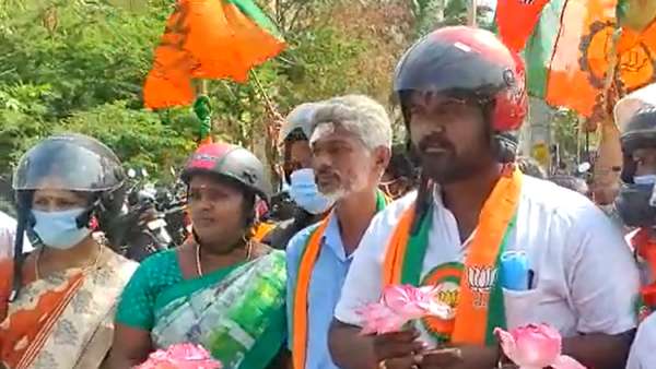 கல்வீசி தாக்குதல் 
