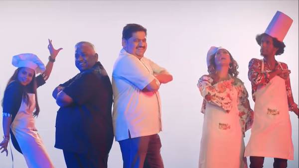 மூன்றாவது சீசன் தொடக்கம் மூன்றாவது சீசன் தொடக்கம்