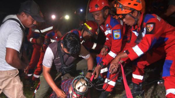 ஏன் சிக்கியது 