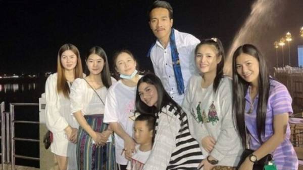  8 கல்யாணம்