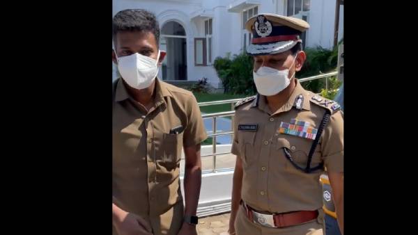 Auto driver Annathurai role model to the unemployed youth Dr.SylendraBabu.IPS posted his FBpage Auto driver Annathurai role model to the unemployed youth Dr.SylendraBabu.IPS posted his FBpage