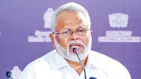 தமிழக பக்தர்களுக்கு தடை தமிழக பக்தர்களுக்கு தடை