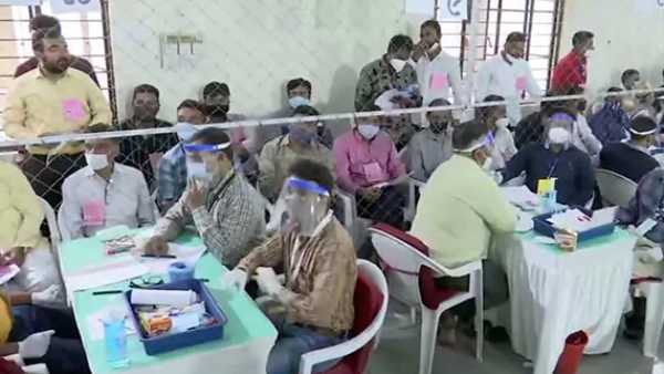  தபால் ஓட்டுக்கள்