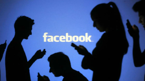 சோஷியல் மீடியா 