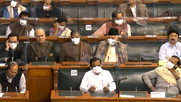 அரசியல் ஆக்கிய காங்கிரஸ் 