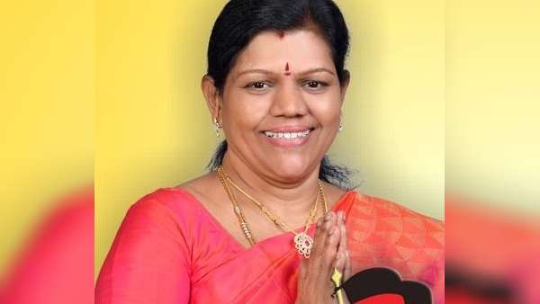  கார்த்திக் மனைவி 