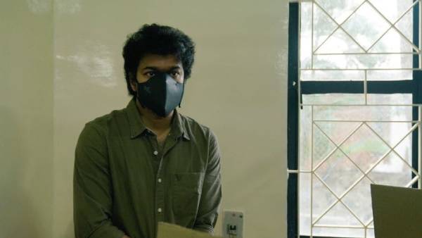 நடிகர் விஜய் 
