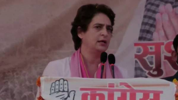 களத்தில் பிரியங்கா 