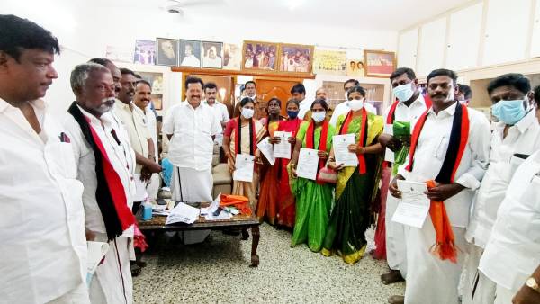 வெற்றி கொண்டாட்டம் வெற்றி கொண்டாட்டம்