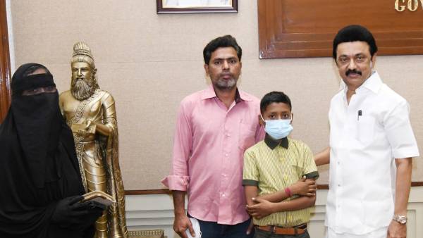 ஹிஜாப் ஹிஜாப்